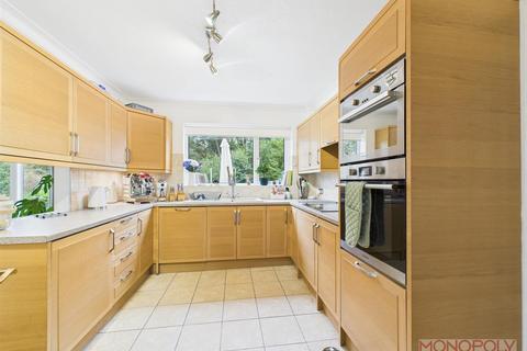 67 Bodwyn Crescent, Gresford, Wrexham, LL12 8NQ
