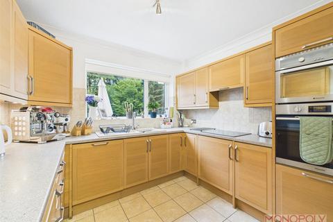 67 Bodwyn Crescent, Gresford, Wrexham, LL12 8NQ