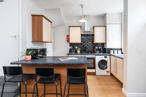 undefined, Quarry Street, Leeds LS6