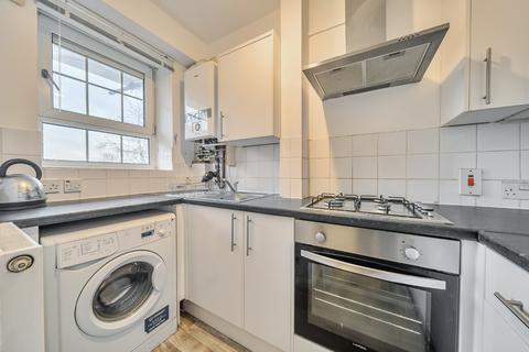 2 bedroom apartment for sale, Tanners Hill, London, SE8