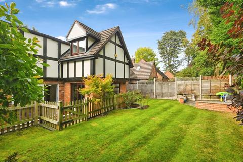 25 Hurley Close, Sutton Coldfield, B72 1HU