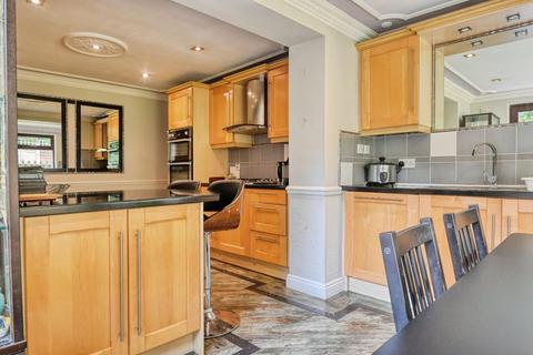 25 Hurley Close, Sutton Coldfield, B72 1HU