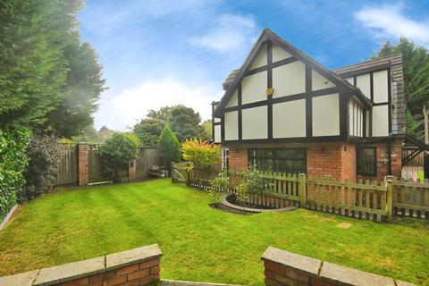 25 Hurley Close, Sutton Coldfield, B72 1HU