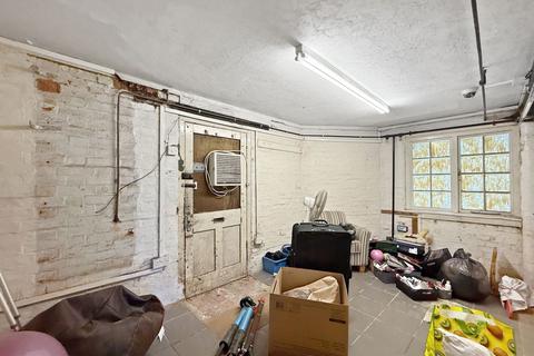 undefined, The Chantry, Chippenham SN15