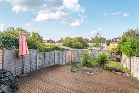 4 bedroom terraced house for sale, Langley Way, West Wickham, Kent, BR4