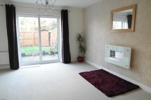 2 bedroom townhouse for sale, Shire Road, Morley, LS27