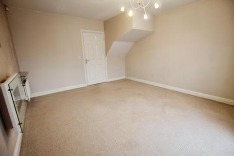 2 bedroom townhouse for sale, Shire Road, Morley, LS27