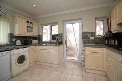 4 bedroom detached bungalow for sale, Toll House Road, Orton Longueville, Peterborough