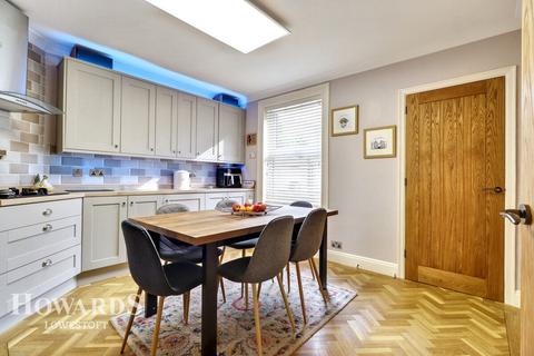 2 bedroom terraced house for sale, Wollaston Road, Lowestoft