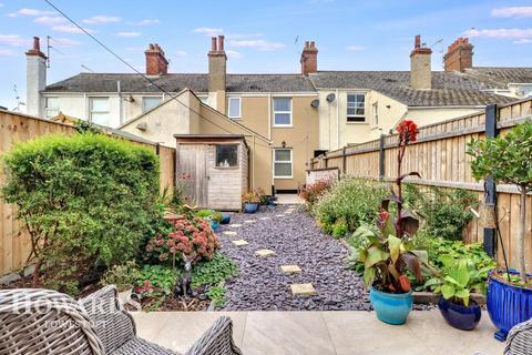 2 bedroom terraced house for sale, Wollaston Road, Lowestoft