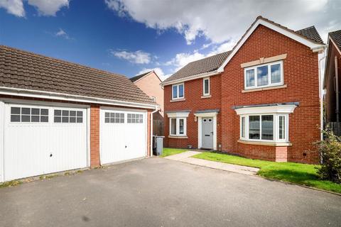 4 bedroom house for sale, Waterway Court, Birmingham B14