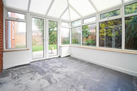4 bedroom house for sale, Waterway Court, Birmingham B14