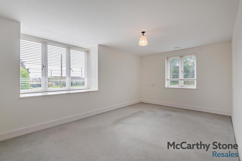 8665640-interior08-800.jpg