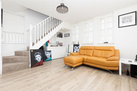 undefined, West Wing, Fairfield Hall, Kingsley Ave, Fairfield SG5 4FX