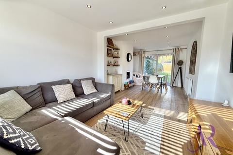 4 bedroom semi-detached house for sale, Brookfield Road, Haversham, Milton Keynes