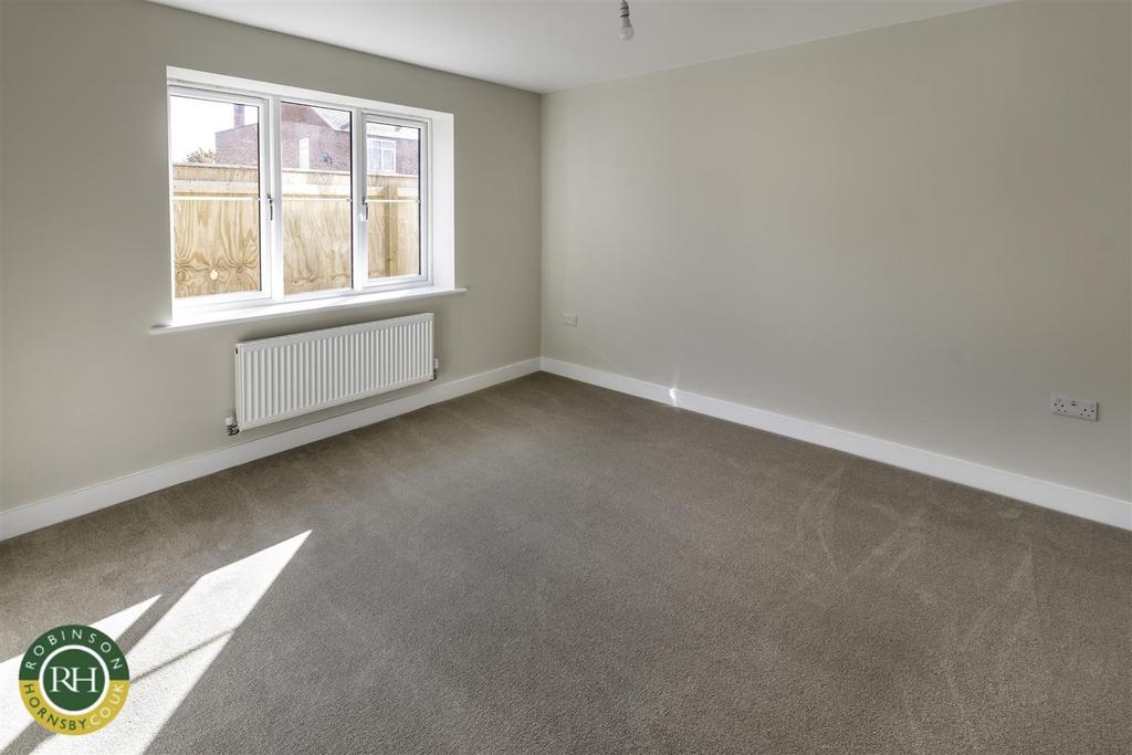 Bedroom / reception