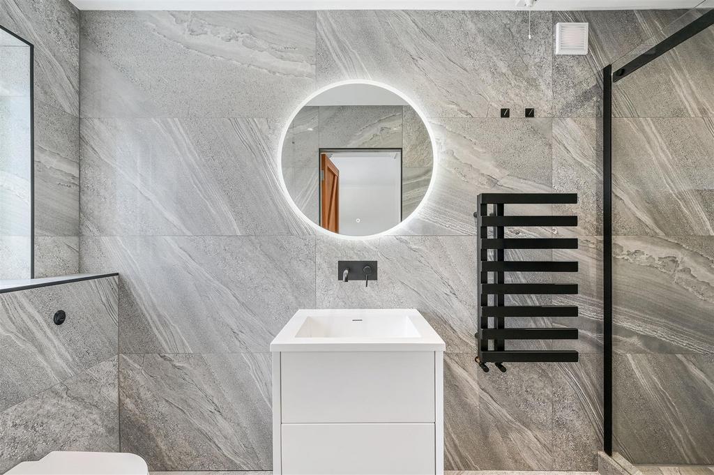 CHAPEL WAY, 102 (28).jpg