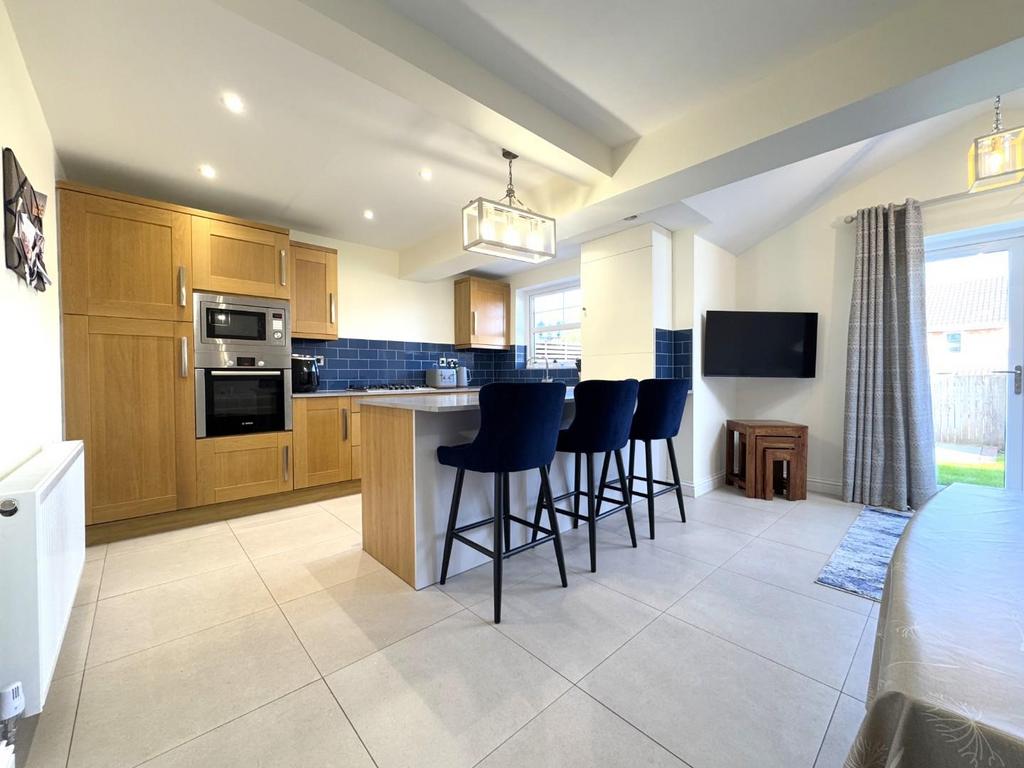 Kitchen/diner/family room