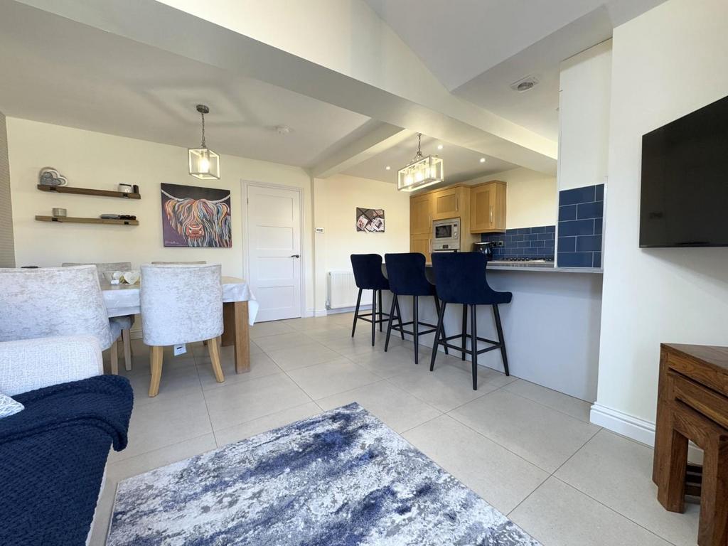 Kitchen/diner/family room