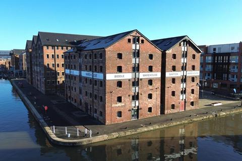 undefined, Biddle & Shipton, Gloucester Docks