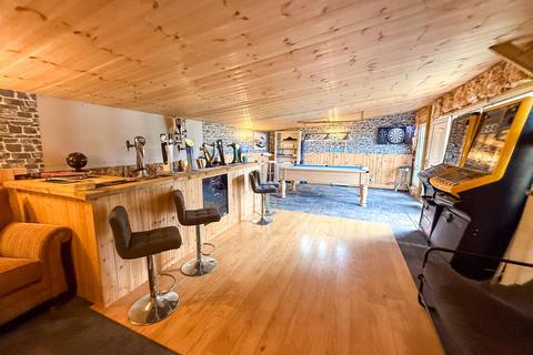 4 bedroom detached house for sale, Holmwood Avenue, Just off St Johns Avenue, Kidderminster, DY11 --NO CHAIN--