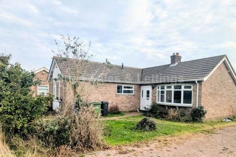 4 bedroom bungalow for sale, Manor Road, Saxilby, Lincoln, Lincolnshire, LN1 2HP