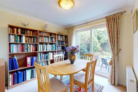 4 bedroom detached house for sale, Camrose Close, Oakham