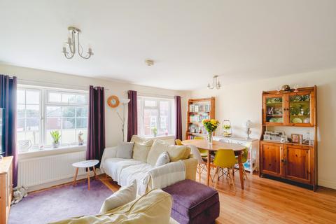 undefined, Back lane, Pill BS20