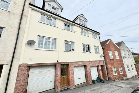 Back lane, Pill BS20