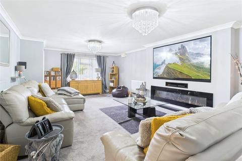 4 bedroom end of terrace house for sale, Barrowby Gate, Wiltshire SN3