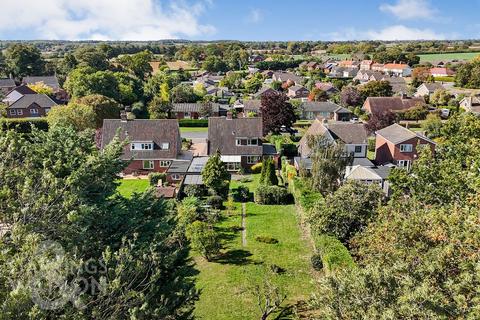 3 bedroom detached house for sale, Shotford Road, Harleston