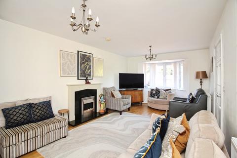 4 bedroom detached house for sale, Dent Drive, Thurmaston, LE4