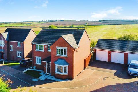 4 bedroom detached house for sale, Dent Drive, Thurmaston, LE4