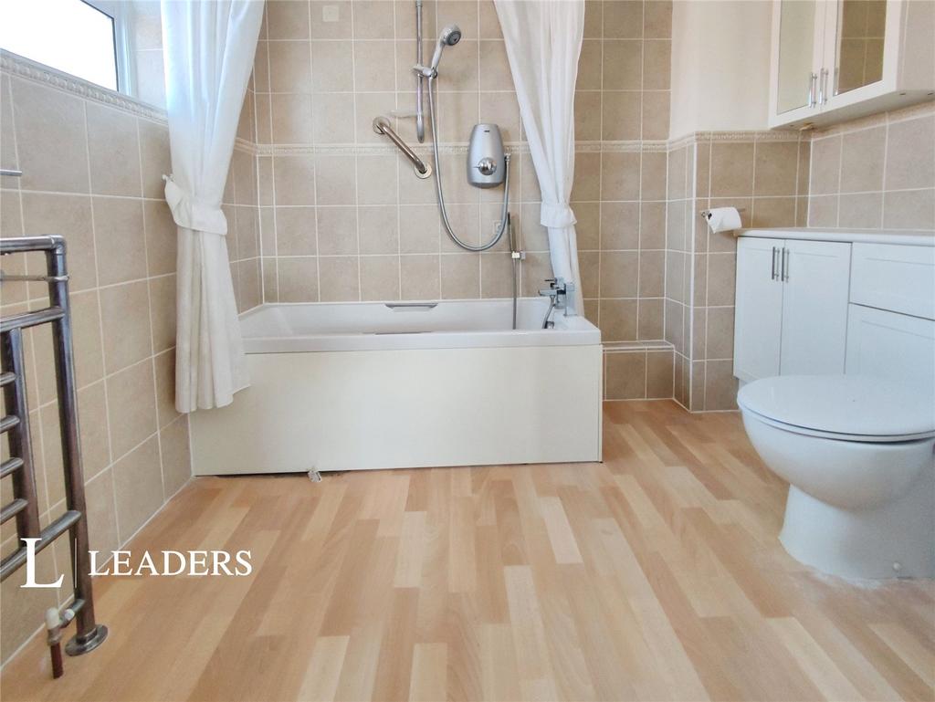 Ensuite