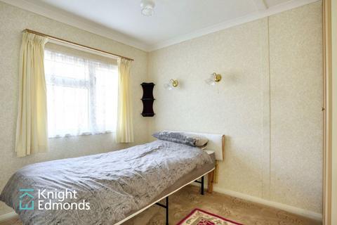 undefined, Garden Of England Park, Forstal Lane, Harrietsham, ME17