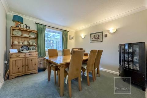 undefined, The Beeches, Holt NR25