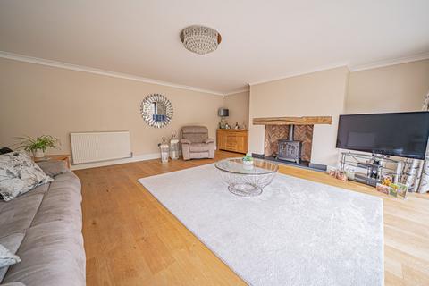 5 bedroom detached house for sale, Grovefield Crescent, Balsall Common, CV7