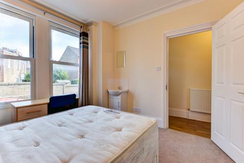 6 bedroom house to rent, Coronation Street, Brighton BN2