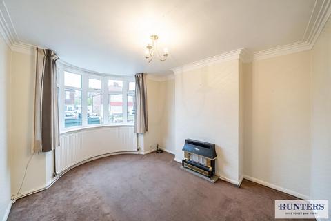 5 bedroom semi-detached house for sale, Whernside Avenue, York