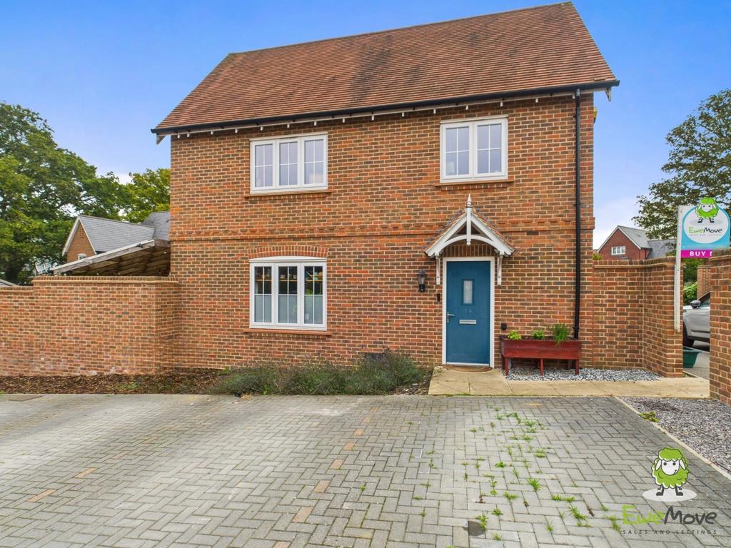 Ewe Move Estate Agents Basingstoke - Dovecote Way -