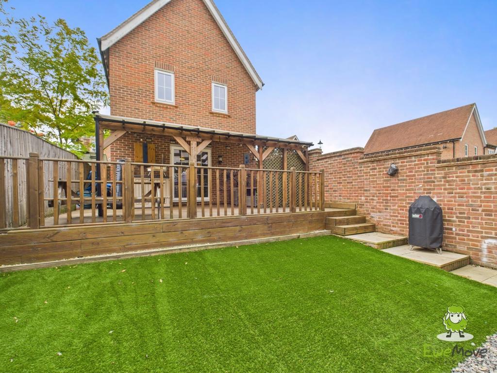 Ewe Move Estate Agents Basingstoke - Dovecote Way -