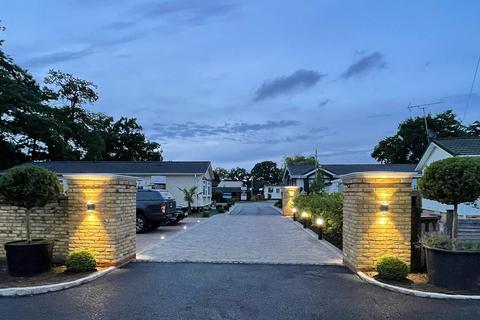 undefined, Herschel Grange, Warfield, Bracknell
