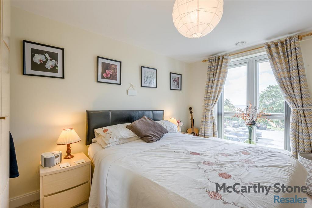 8665107-interior01.jpg