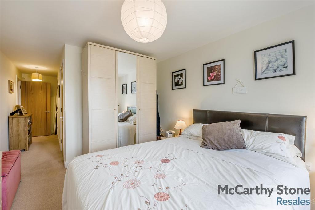 8665107-interior04.jpg