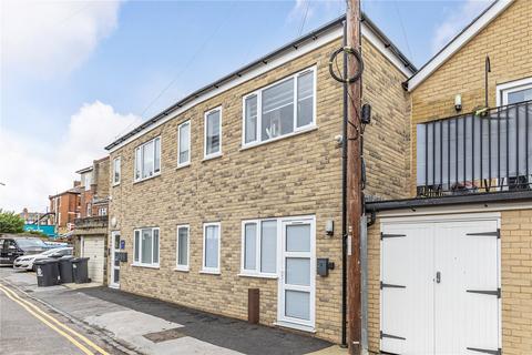 Studio to rent, Southbourne Lane East, Bournemouth, Dorset, BH6