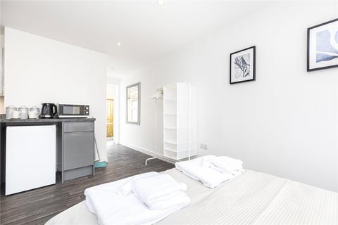 Studio to rent, Southbourne Lane East, Bournemouth, Dorset, BH6