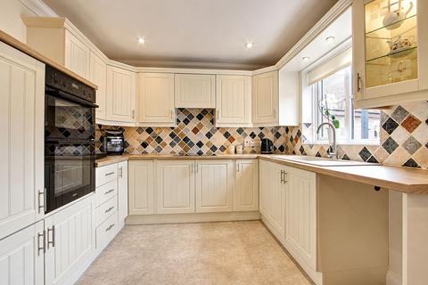 4 bedroom detached bungalow for sale, Main Road, Three Holes, PE14