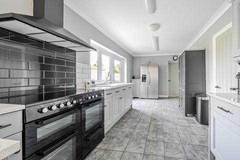 5 bedroom detached house for sale, Point Clear Road, St. Osyth, Clacton-on-Sea