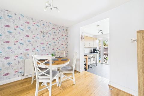 undefined, Holtham Avenue, Churchdown, Gloucester, Gloucestershire, GL3