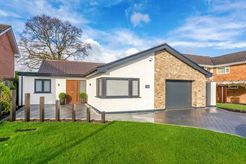 3 bedroom detached bungalow for sale, Rollswood Drive, Solihull